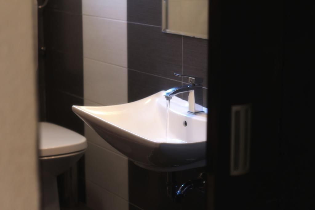 Apartments Nevija Ровинь Экстерьер фото