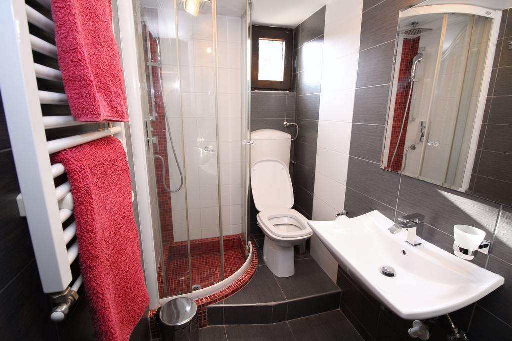 Apartments Nevija Ровинь Экстерьер фото