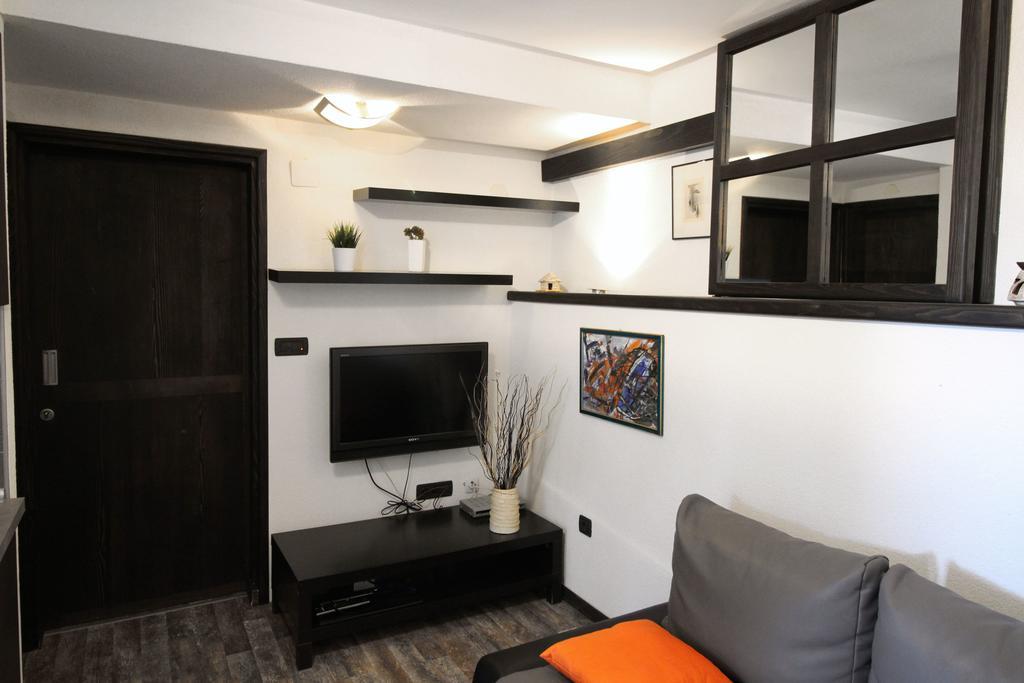 Apartments Nevija Ровинь Экстерьер фото