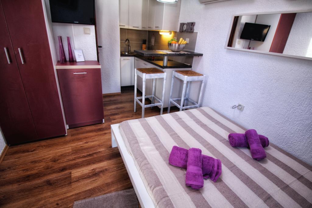 Apartments Nevija Ровинь Экстерьер фото